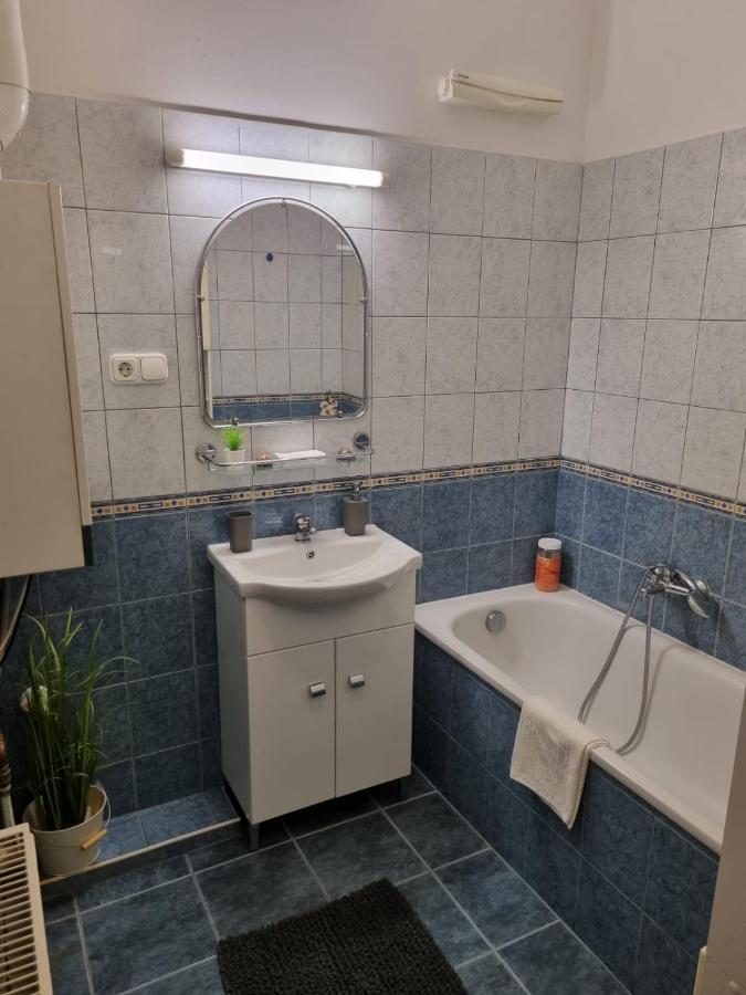 Tudor Apartman 세게드 외부 사진